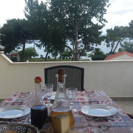 Torac Apartment Kastela Bagian luar foto