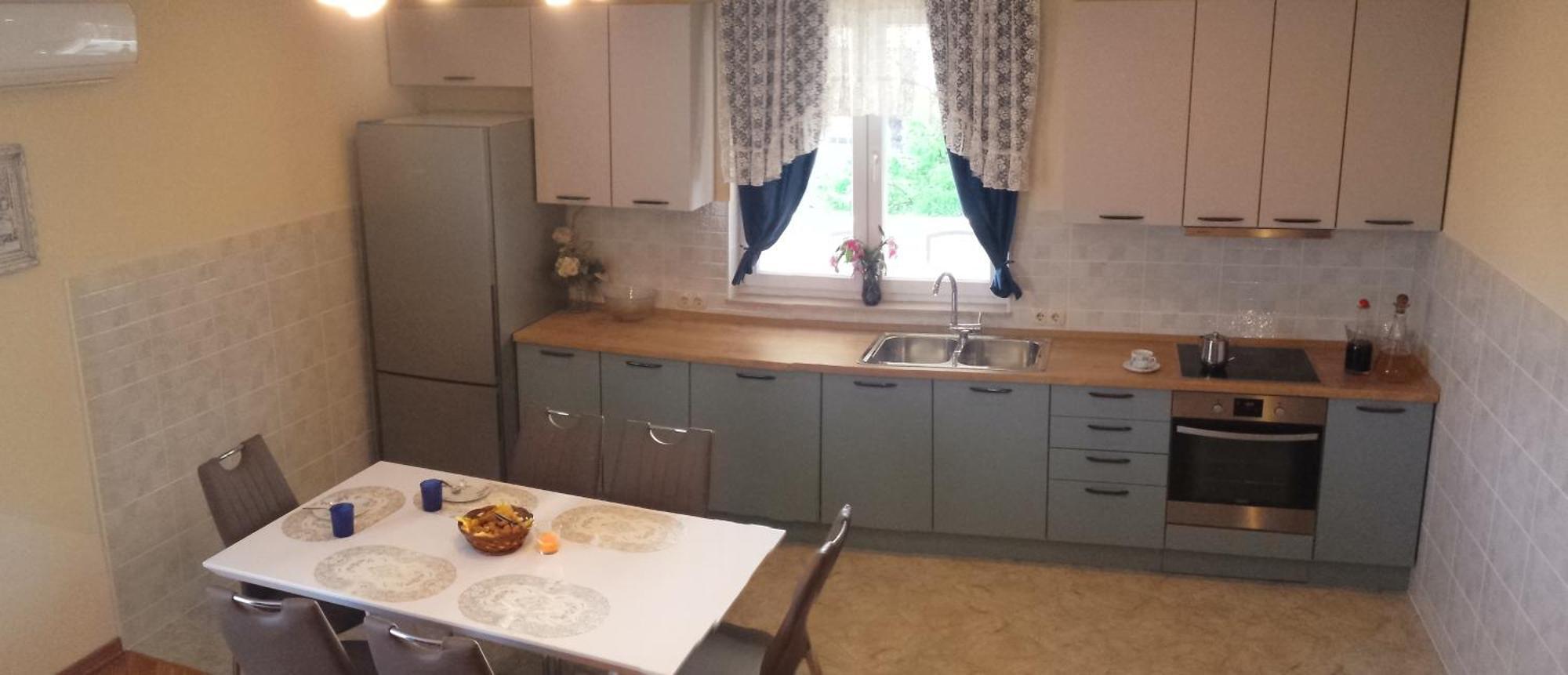 Torac Apartment Kastela Bagian luar foto